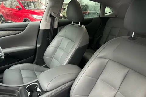 ML75KDO Mg Motor Uk Im5 217kW Standard Range 75kWh 5dr Auto Thumbnail #28