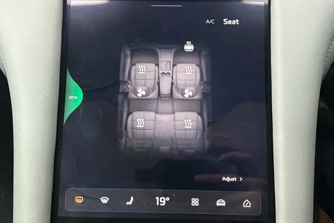 ML75KDO Mg Motor Uk Im5 217kW Standard Range 75kWh 5dr Auto Thumbnail #35