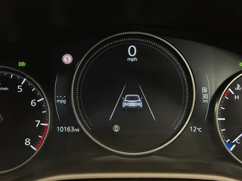 DY74GUH Mazda Mazda3 2.0 e-Skyactiv G MHEV Exclusive-Line 5dr Thumbnail #32