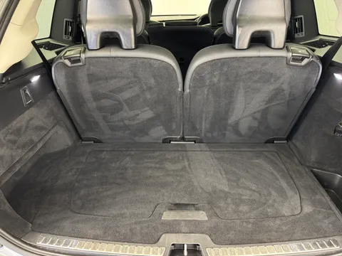 KX72HYA Volvo XC90 2.0 B5D [235] Plus Dark 5dr AWD Geartronic Thumbnail #18