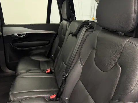 KX72HYA Volvo XC90 2.0 B5D [235] Plus Dark 5dr AWD Geartronic Thumbnail #19