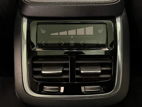 KX72HYA Volvo XC90 2.0 B5D [235] Plus Dark 5dr AWD Geartronic Thumbnail #20