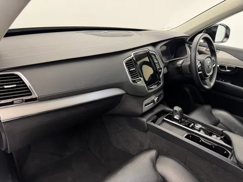 KX72HYA Volvo XC90 2.0 B5D [235] Plus Dark 5dr AWD Geartronic Thumbnail #22