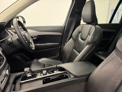 KX72HYA Volvo XC90 2.0 B5D [235] Plus Dark 5dr AWD Geartronic Thumbnail #23