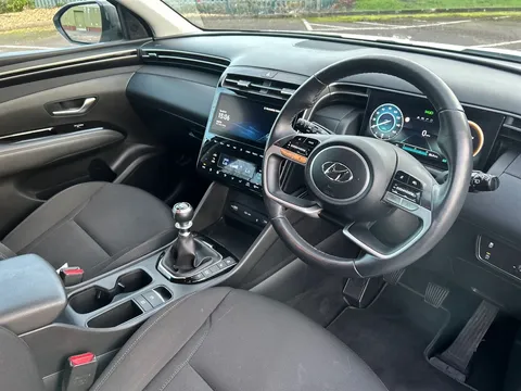 MT24FPZ Hyundai Tucson 1.6 TGDi Premium 5dr 2WD Thumbnail #12