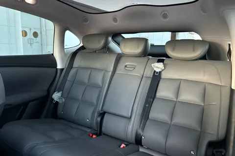 ML75HRD Mg Motor Uk Im6 553kW Launch Edition 100kWh 5dr AWD Auto Thumbnail #9