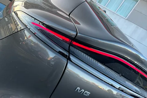 ML75HRD Mg Motor Uk Im6 553kW Launch Edition 100kWh 5dr AWD Auto Thumbnail #36