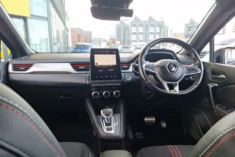 EY22XMG Renault Captur 1.3 TCE 140 R.S. Line 5dr EDC Thumbnail #4