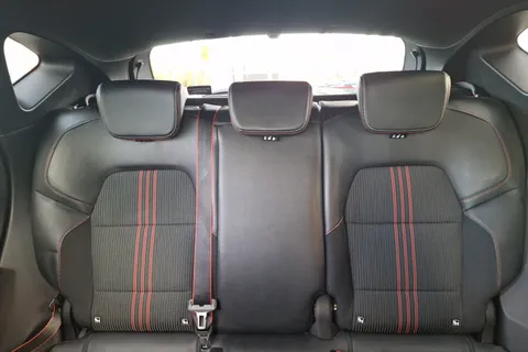 EY22XMG Renault Captur 1.3 TCE 140 R.S. Line 5dr EDC Thumbnail #11