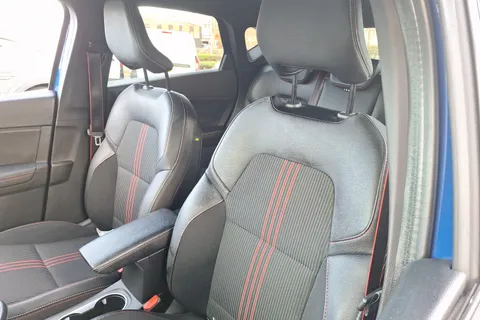 EY22XMG Renault Captur 1.3 TCE 140 R.S. Line 5dr EDC Thumbnail #14