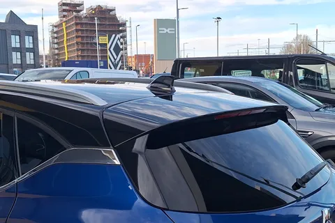 EY22XMG Renault Captur 1.3 TCE 140 R.S. Line 5dr EDC Thumbnail #18