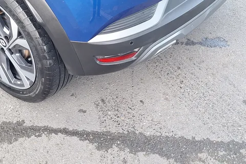 EY22XMG Renault Captur 1.3 TCE 140 R.S. Line 5dr EDC Thumbnail #19