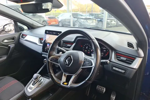 EY22XMG Renault Captur 1.3 TCE 140 R.S. Line 5dr EDC Thumbnail #31