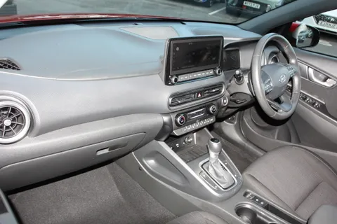 DE72ZLV Hyundai Kona 1.6 GDi Hybrid Premium 5dr DCT Thumbnail #3