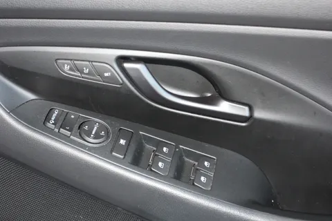 MJ20VUO Hyundai i30 Fastback 2.0T GDI N Performance 5dr Thumbnail #30