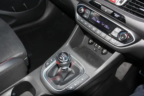 MJ20VUO Hyundai i30 Fastback 2.0T GDI N Performance 5dr Thumbnail #22