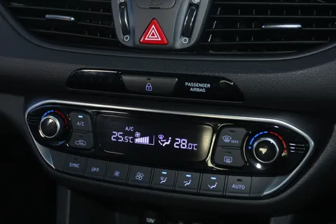 MJ20VUO Hyundai i30 Fastback 2.0T GDI N Performance 5dr Thumbnail #21