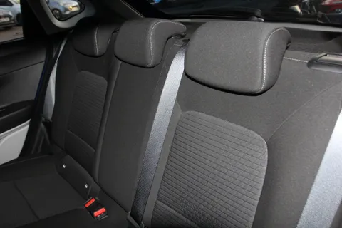 MT22RYU Hyundai i20 1.0T GDi 48V MHD Ultimate 5dr DCT Thumbnail #13