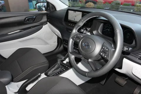 MT22RYU Hyundai i20 1.0T GDi 48V MHD Ultimate 5dr DCT Thumbnail #10