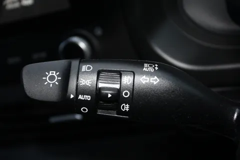 MT22RYU Hyundai i20 1.0T GDi 48V MHD Ultimate 5dr DCT Thumbnail #24