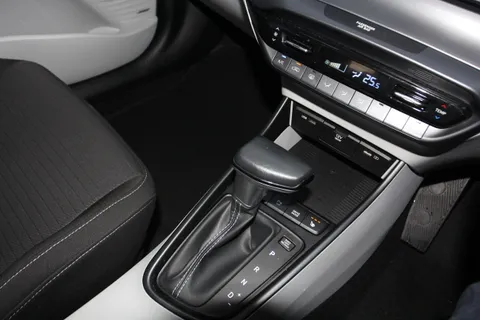 MT22RYU Hyundai i20 1.0T GDi 48V MHD Ultimate 5dr DCT Thumbnail #21