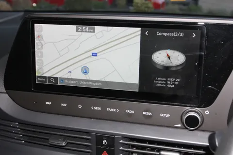 MT22RYU Hyundai i20 1.0T GDi 48V MHD Ultimate 5dr DCT Thumbnail #16