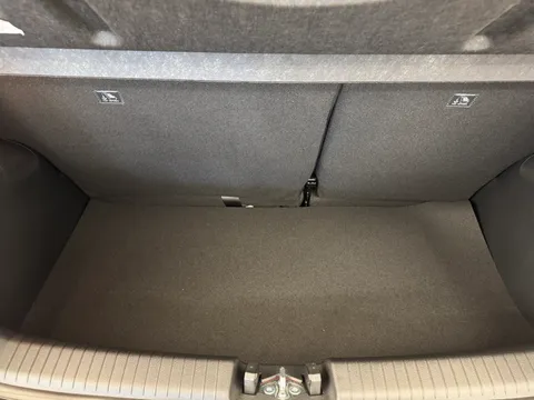 DS75UJG Hyundai i10 1.0 [63] Advance 5dr Auto [Nav] Thumbnail #10