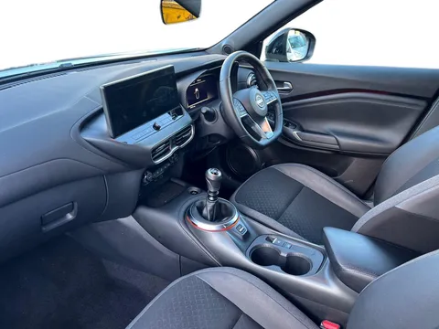 DX74VUP Nissan Juke 1.0 DiG-T N-Connecta 5dr Thumbnail #11