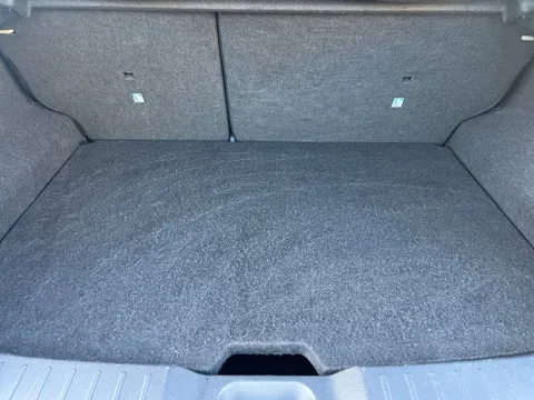 DX74VUP Nissan Juke 1.0 DiG-T N-Connecta 5dr Thumbnail #19