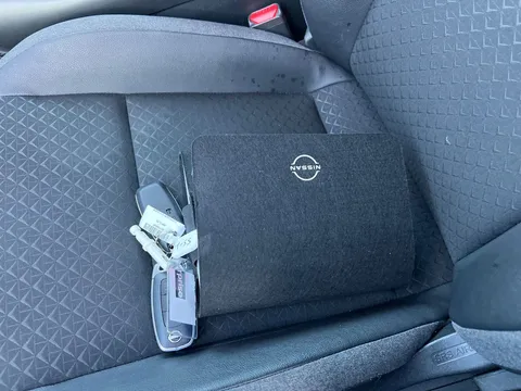 DX74VUP Nissan Juke 1.0 DiG-T N-Connecta 5dr Thumbnail #21