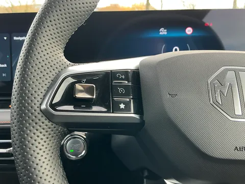 DE75NFT Mg Motor Uk Hs 1.5 T-GDI Trophy 5dr Thumbnail #27