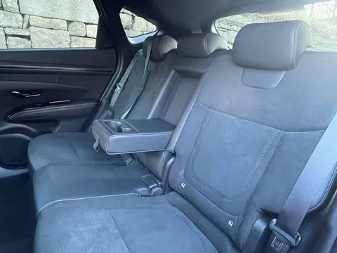 ML22YRY Hyundai Tucson 1.6 TGDi N Line 5dr 2WD Thumbnail #25