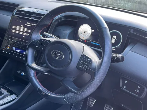 ML22YRY Hyundai Tucson 1.6 TGDi N Line 5dr 2WD Thumbnail #13