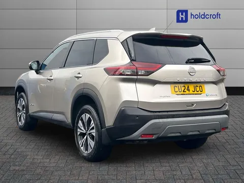CU24JCO Nissan X-Trail 1.5 E-Power E-4orce 213 N-Connecta 5dr 7Seat Auto Thumbnail #4