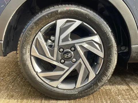 DF74BXU Hyundai Bayon 1.0 TGDi Advance 5dr Thumbnail #10