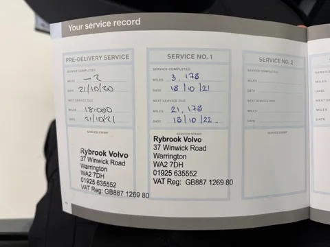 DE70KUK Volvo XC40 2.0 B4P R DESIGN Pro 5dr Auto Thumbnail #16