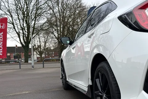 DK71NTD Honda Civic 1.5 VTEC Turbo Sport 5dr Thumbnail #29