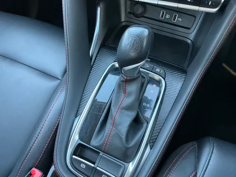 DG72XYS Mg Motor Uk Zs 1.0T GDi Exclusive 5dr DCT Thumbnail #24