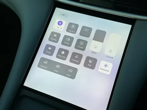 DG75NGX Mg Motor Uk Im6 553kW Launch Edition 100kWh 5dr AWD Auto Thumbnail #26