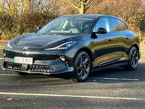 DG75NGX Mg Motor Uk Im6 553kW Launch Edition 100kWh 5dr AWD Auto Thumbnail #4