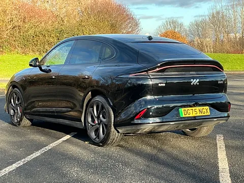 DG75NGX Mg Motor Uk Im6 553kW Launch Edition 100kWh 5dr AWD Auto Thumbnail #14