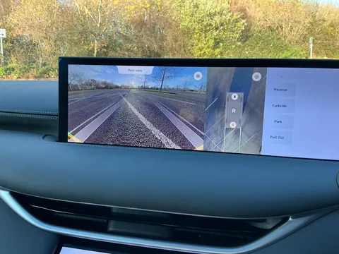 DG75NGX Mg Motor Uk Im6 553kW Launch Edition 100kWh 5dr AWD Auto Thumbnail #22