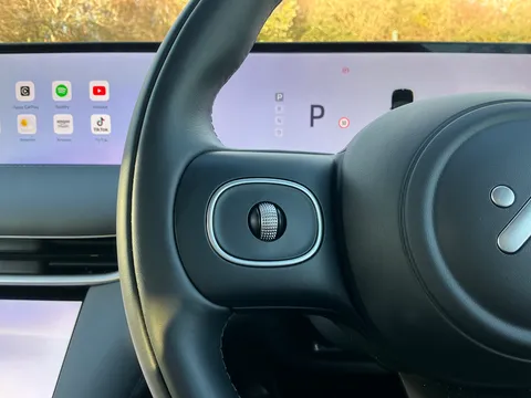 DG75NGX Mg Motor Uk Im6 553kW Launch Edition 100kWh 5dr AWD Auto Thumbnail #30