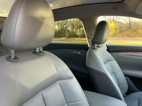 DG75NGX Mg Motor Uk Im6 553kW Launch Edition 100kWh 5dr AWD Auto Thumbnail #32