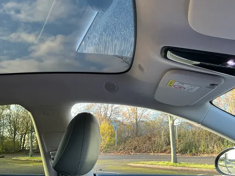 DG75NGX Mg Motor Uk Im6 553kW Launch Edition 100kWh 5dr AWD Auto Thumbnail #34