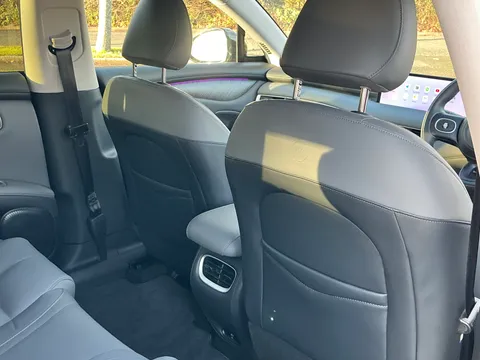 DG75NGX Mg Motor Uk Im6 553kW Launch Edition 100kWh 5dr AWD Auto Thumbnail #36