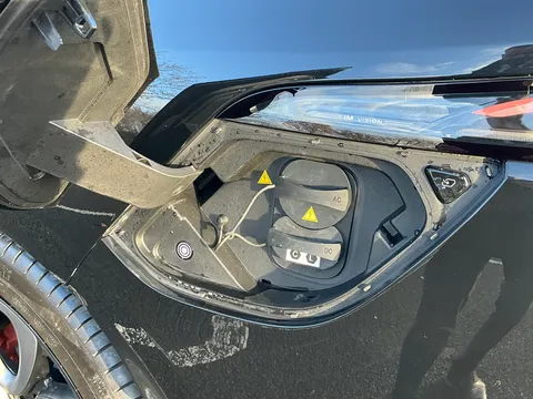 DG75NGX Mg Motor Uk Im6 553kW Launch Edition 100kWh 5dr AWD Auto Thumbnail #40