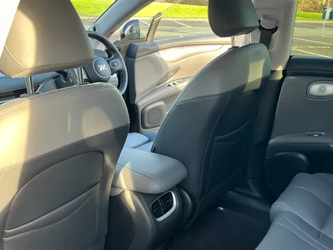 DG75NGX Mg Motor Uk Im6 553kW Launch Edition 100kWh 5dr AWD Auto Thumbnail #41