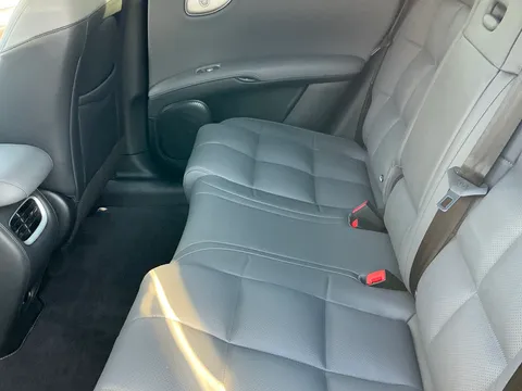 DG75NGX Mg Motor Uk Im6 553kW Launch Edition 100kWh 5dr AWD Auto Thumbnail #42