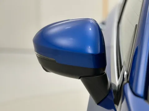 DN71UUH Nissan Qashqai 1.3 DiG-T MH Premiere Edition 5dr Thumbnail #31